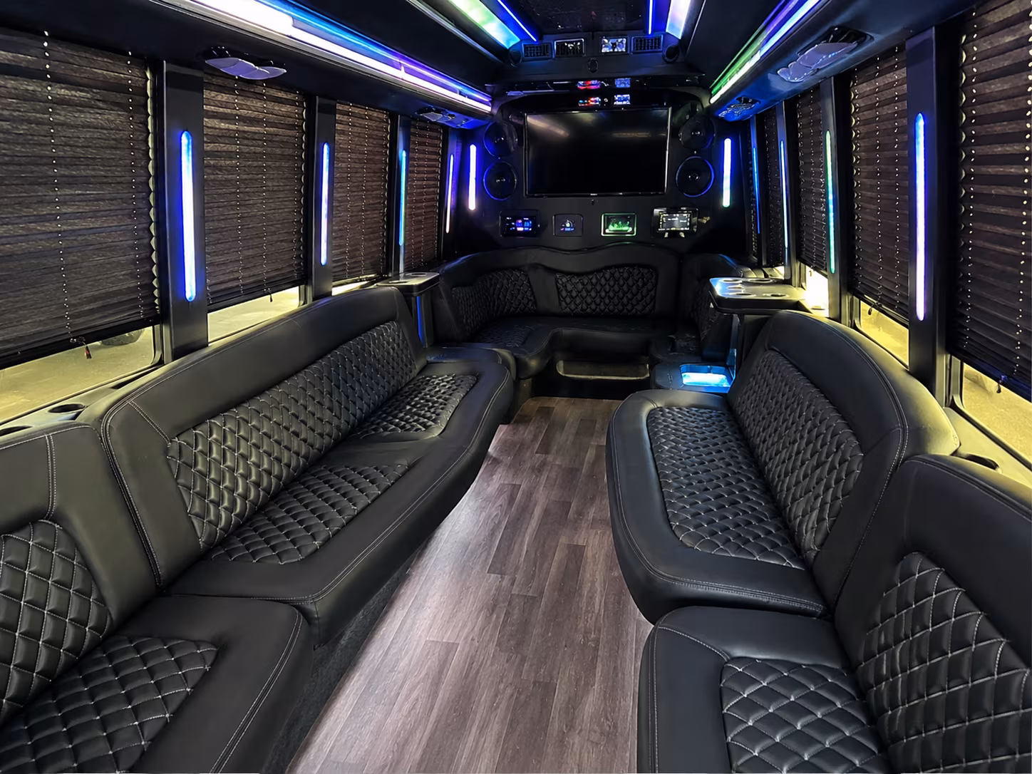 compare party buses minibuses and charter buses for your winery group