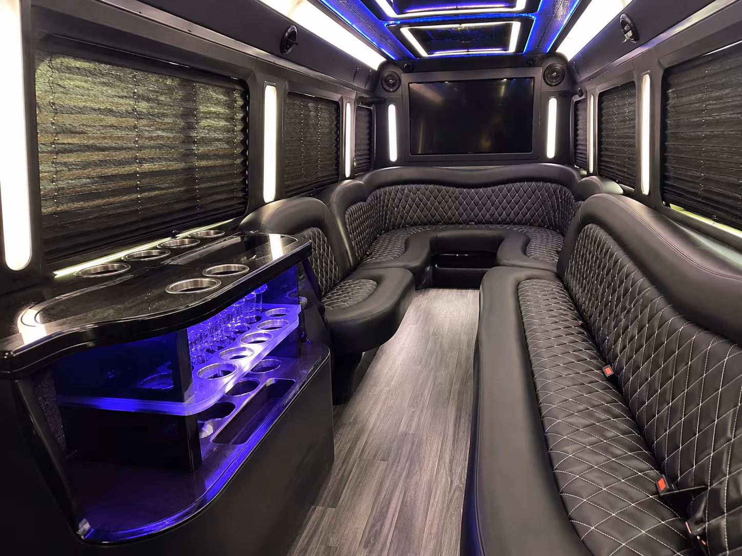 it has never been easier to book prom wedding and birthday party buses in parma