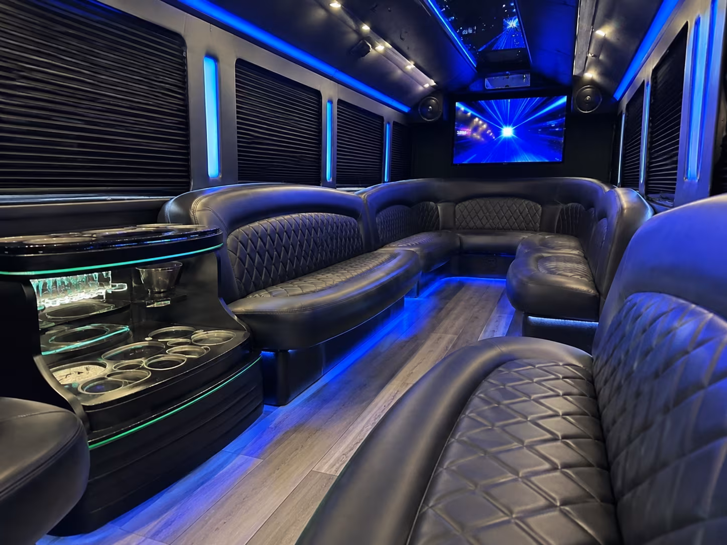 lorain bus rentals