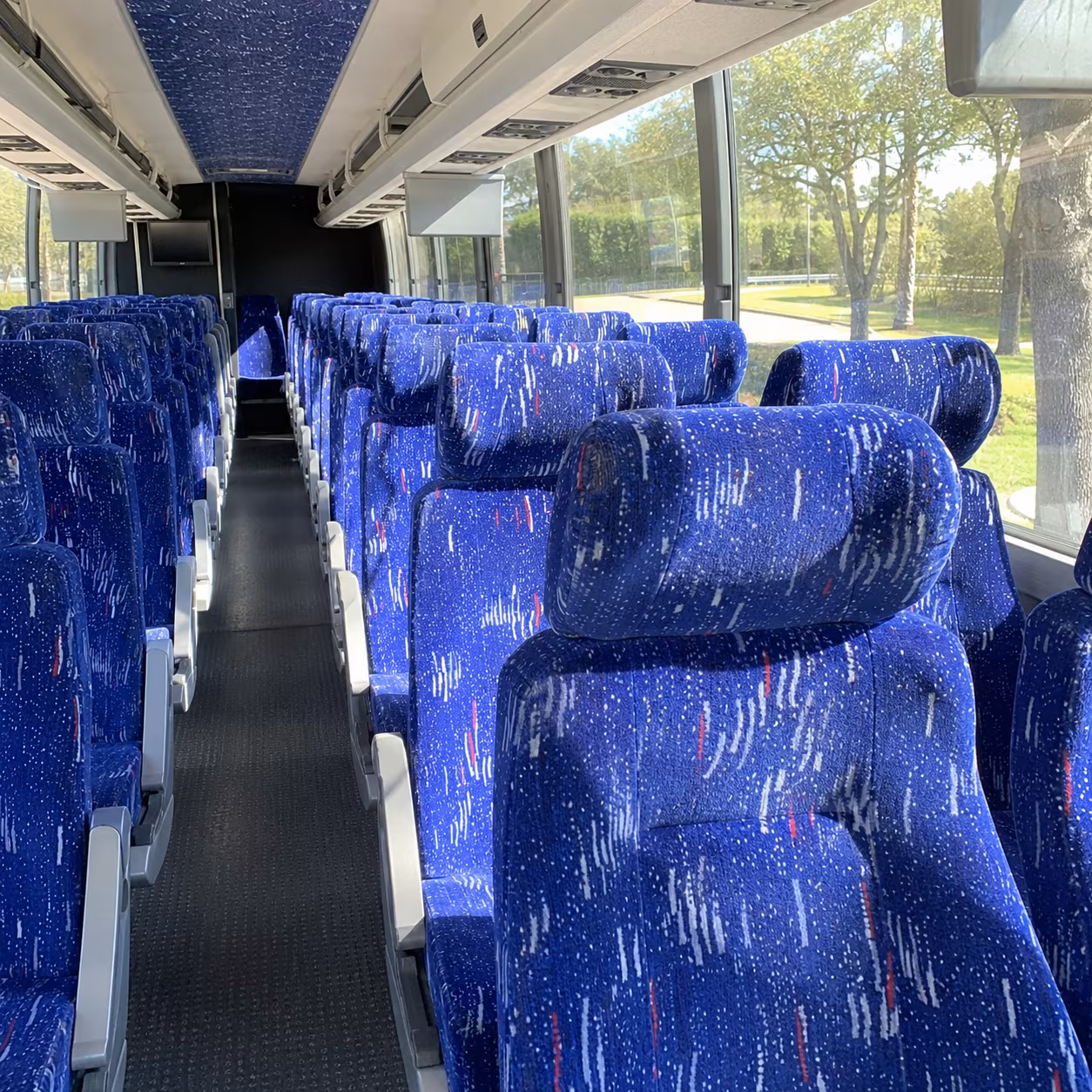 parma bus rental service area