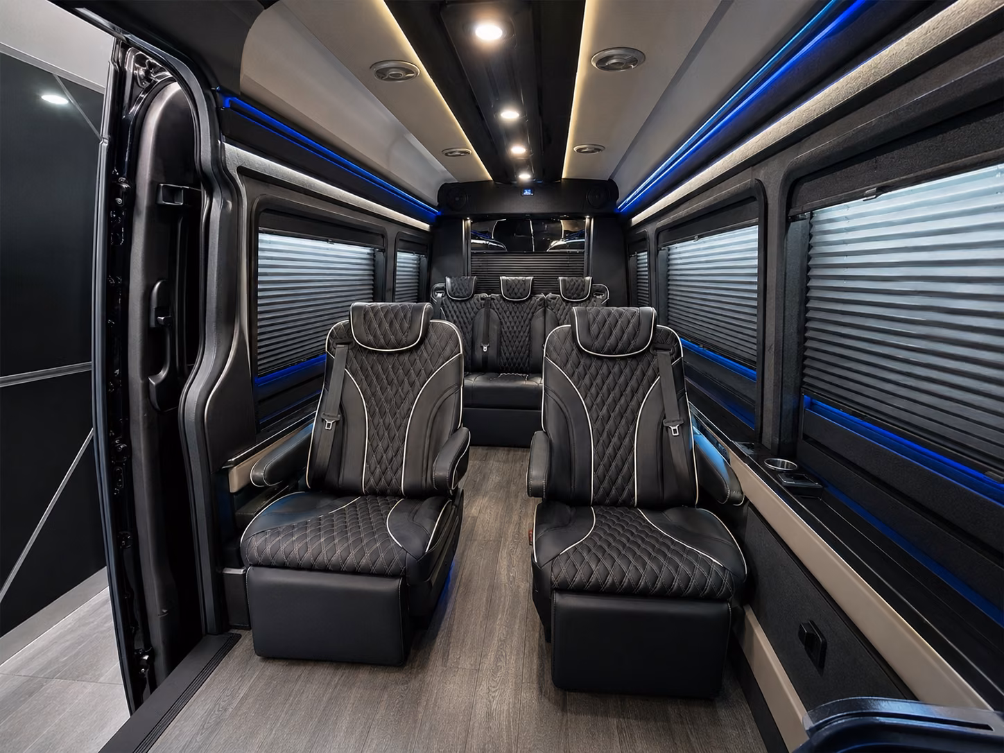 parmacharterbuscompany com makes the akron canton airport run easy for south parma groups