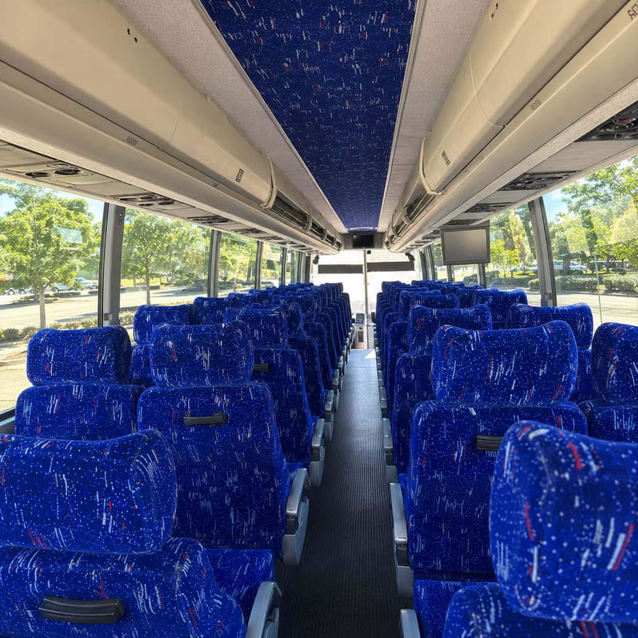 take a charter bus from parma to columbus or cincinnati on i 71