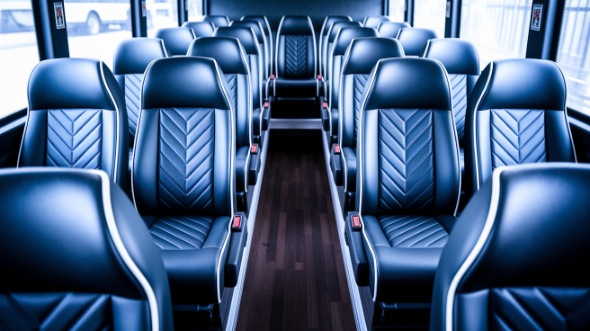 15 passenger minibus rental
